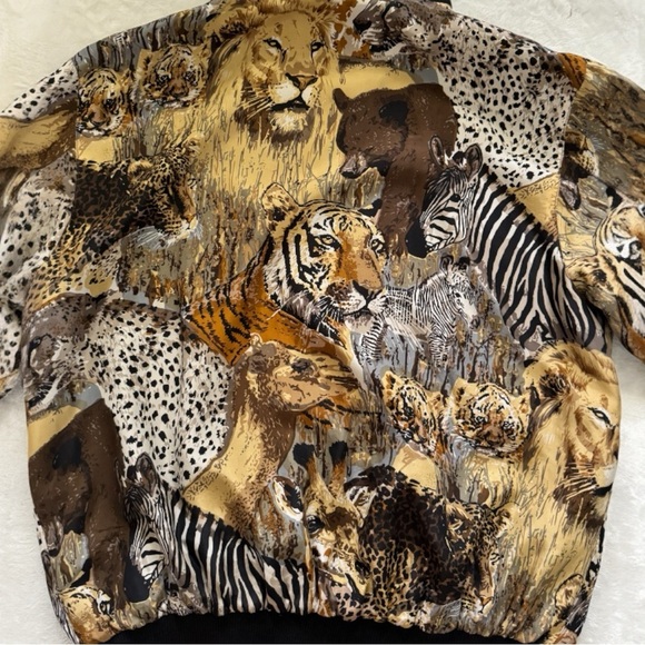 Vintage 80s Atlantic Beach 100% Silk Safari Animal Lightweight Bomber Jacket - Picture 2 of 6